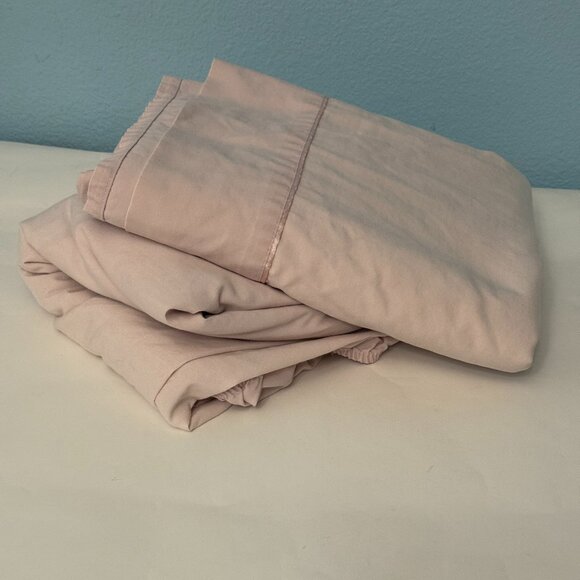 JC Penney Home Collection Queen Flat & Fitted Sheets Pink Pima Cotton Blend Set - Picture 1 of 8
